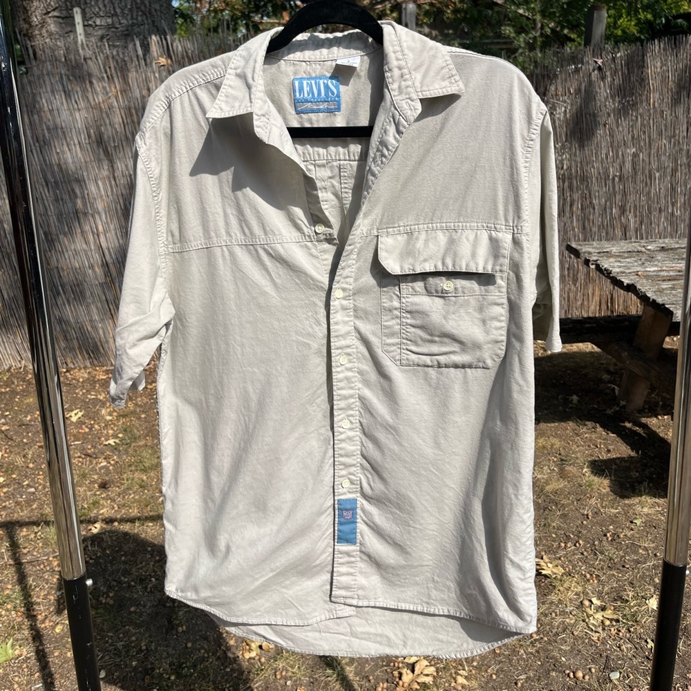 VINTAGE levis short sleeve button down
